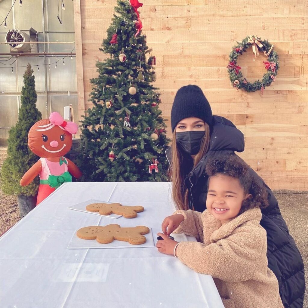 Merry Christmas Eve!!!! Moments with my True!! The sweetest!! Gingerbread house ...