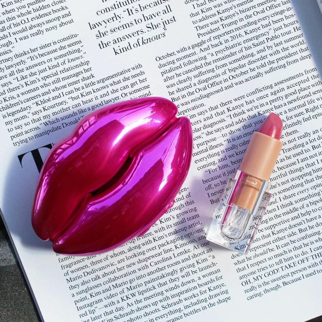 FINAL HOURS to shop our End of Year Sale! Get 25% off @KKWBEAUTY & @KKWFRAGRANCE...