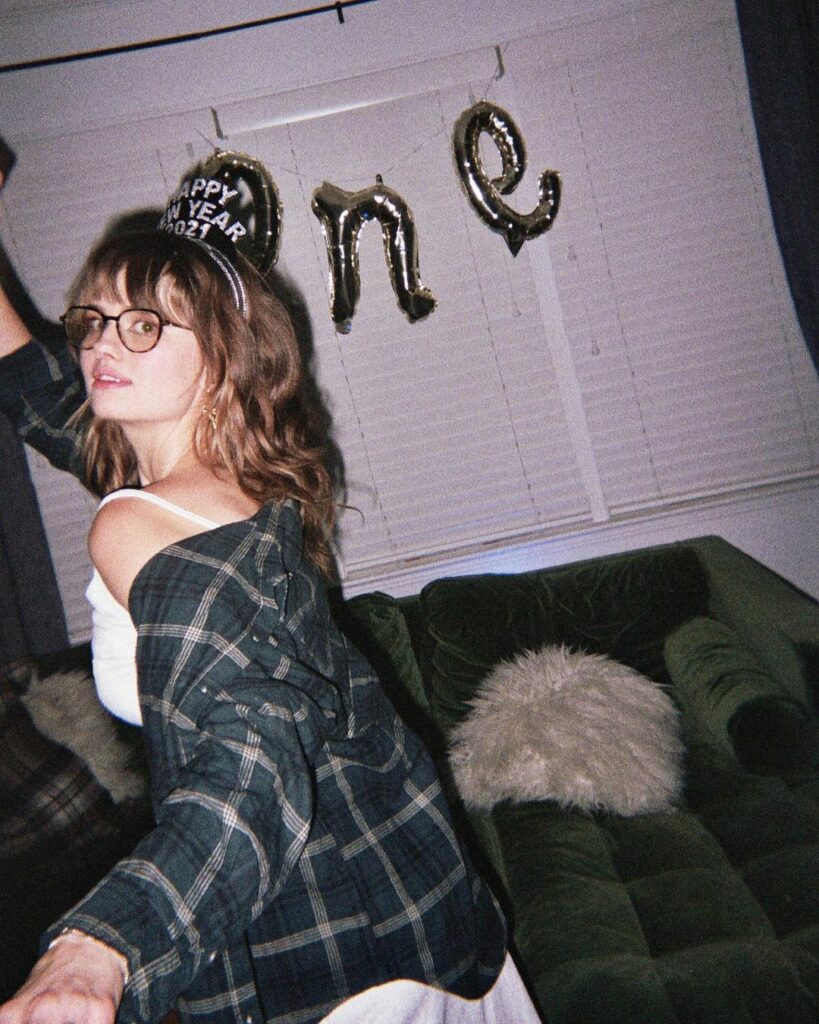 fifteen points if you can guess what song I was dancing to...