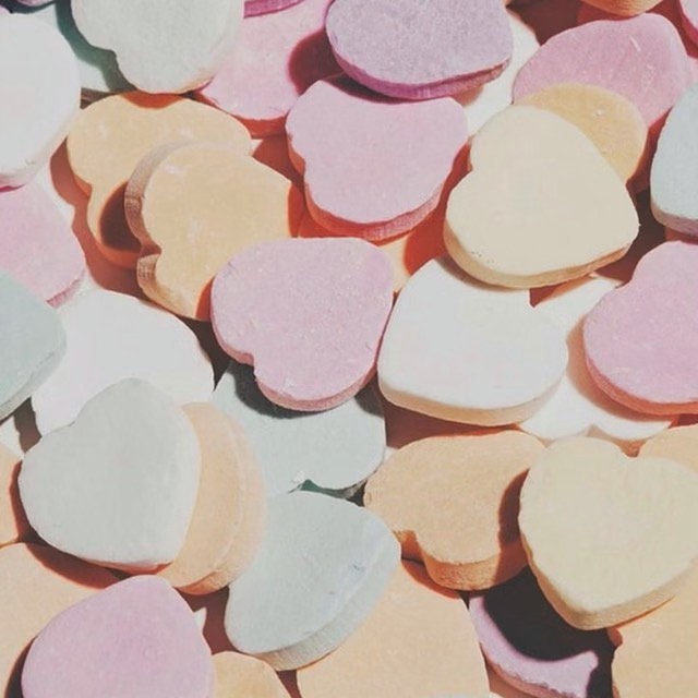 Who got the new @kkwfragrance metallic hearts perfume??? Can’t wait for you to s...