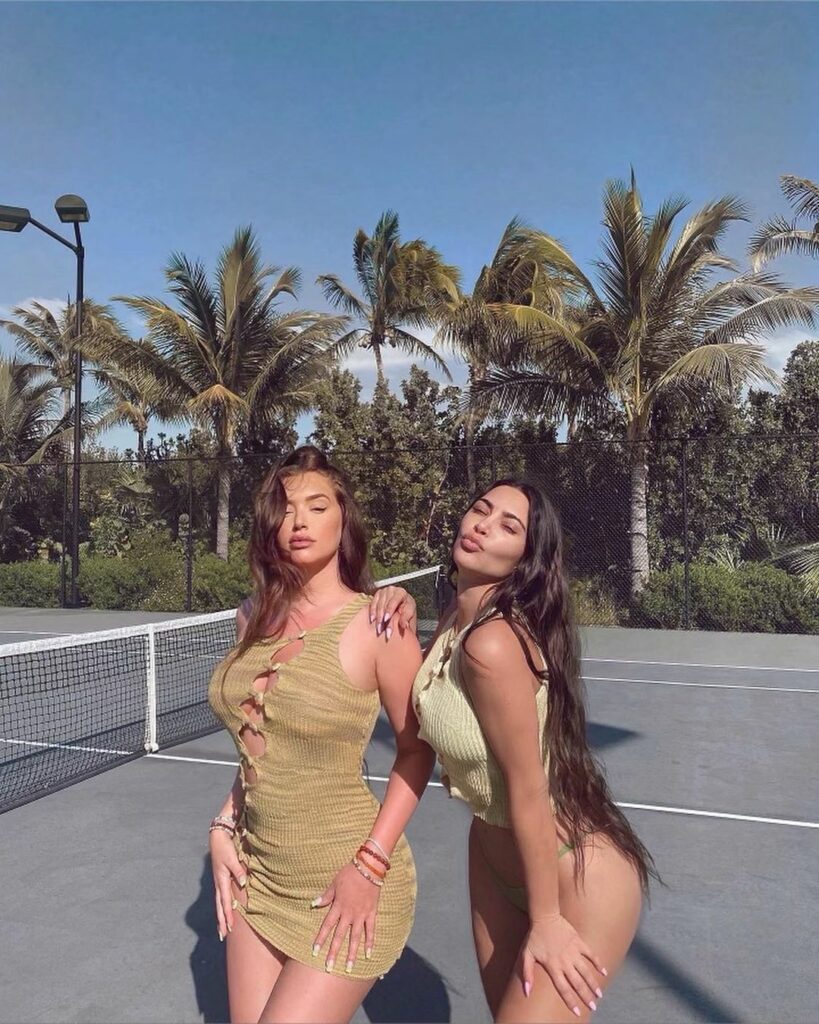 The new Kylie and Stass! #SisterSwap...