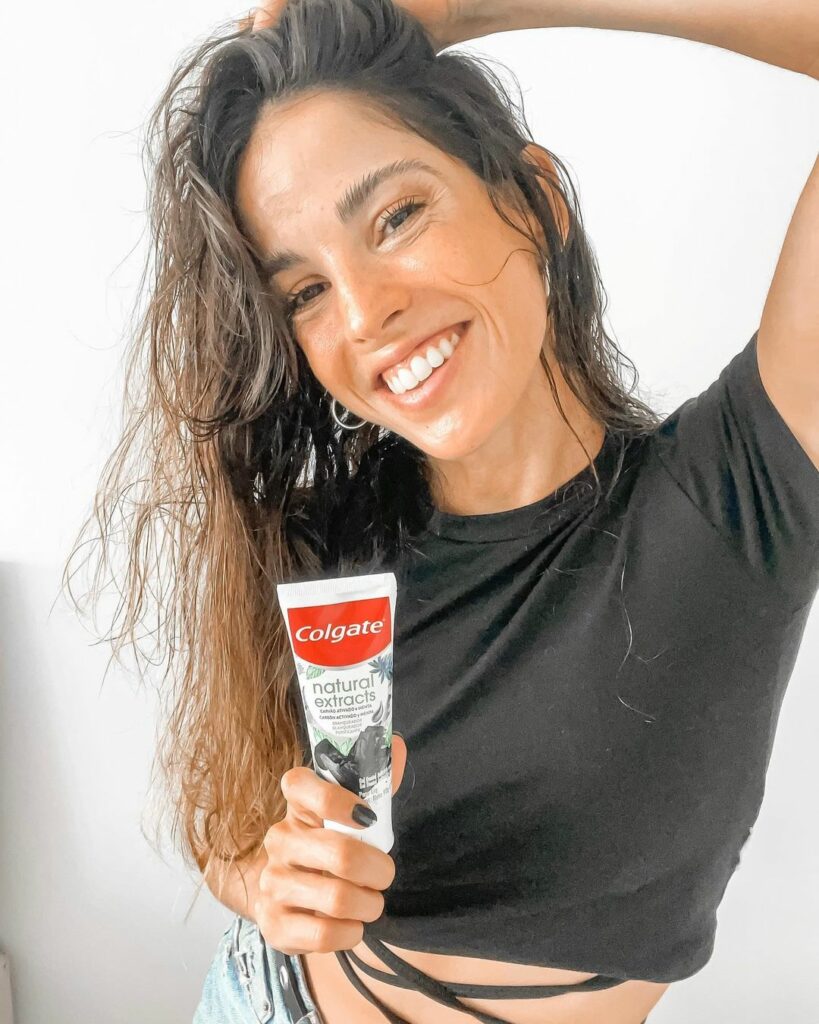 Nada más lindo que arrancar el día sonriendo!!! En esta estoy yo! Hoy quería com...