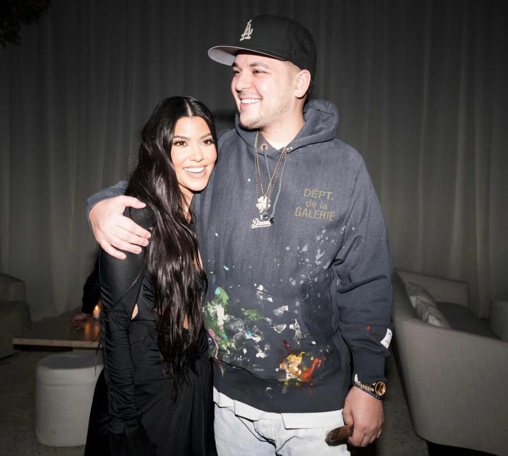 Happy Birthday to my actual soulmate @robkardashianofficial  You are one of a ki...