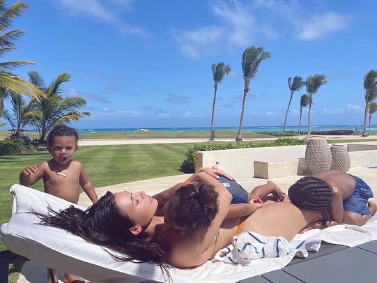 Mom life on vacay!  #SpringBreak...