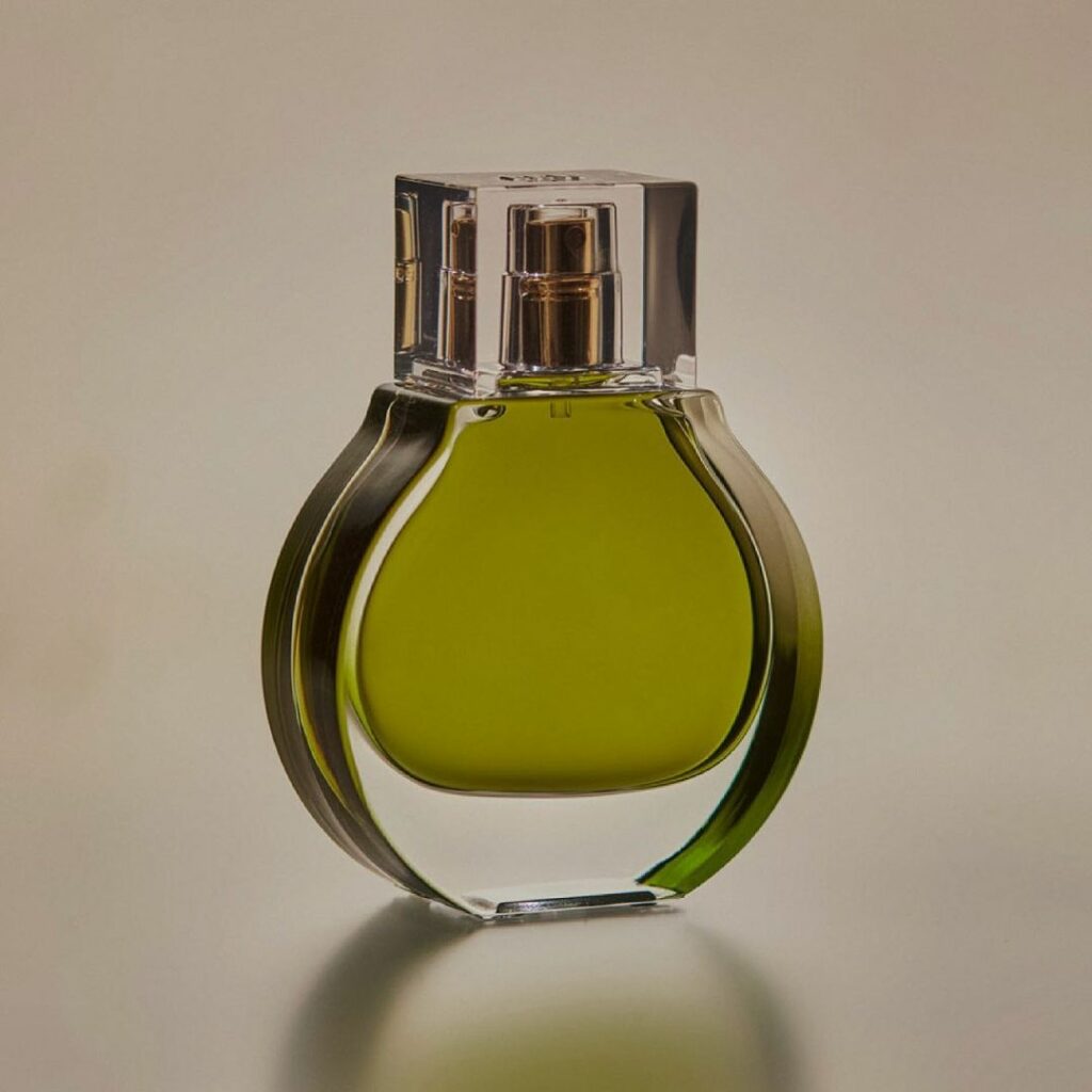 Today’s scent. Olive by KKW X KENDALL @kkwfragrance...