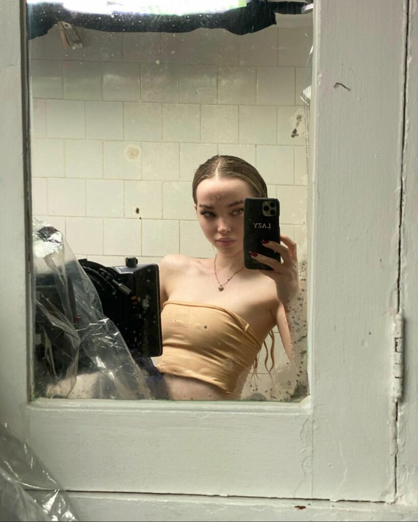 hi i am feeling *anxious ** today but feeling my way thru i think. how are you ...