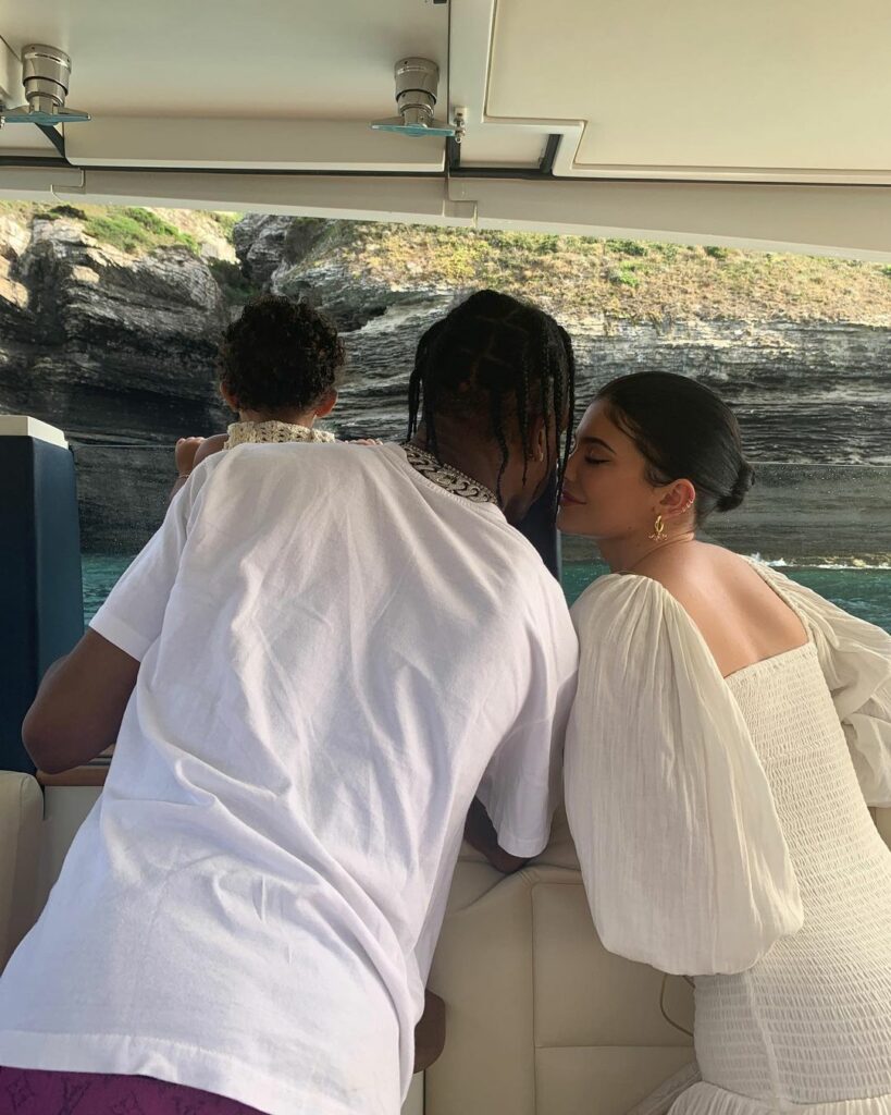 happy father’s day @travisscott  one day isn’t enough to honor the dad you are. ...