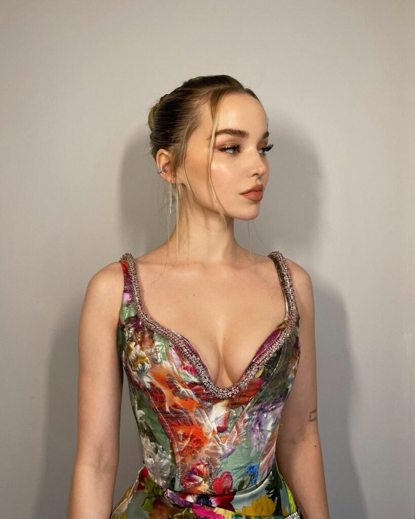 water colored in @prabalgurung @vogue @cfda...