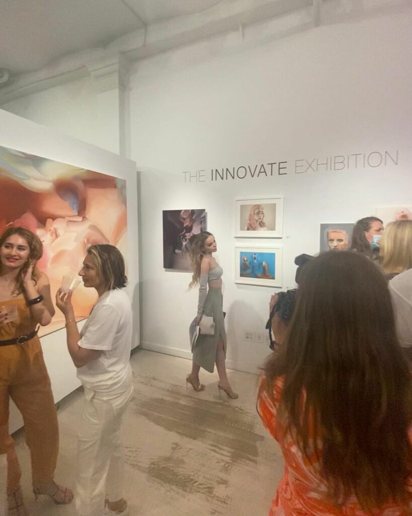 stopped by the Innovative Exhibit on my way to the VMAs to celebrate my cover la...