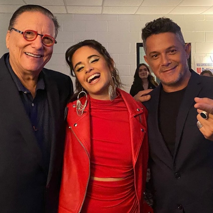 maestros!!!!! @arturo_sandoval_arocha @alejandrosanz  feliz de apoyar a mi amigo...
