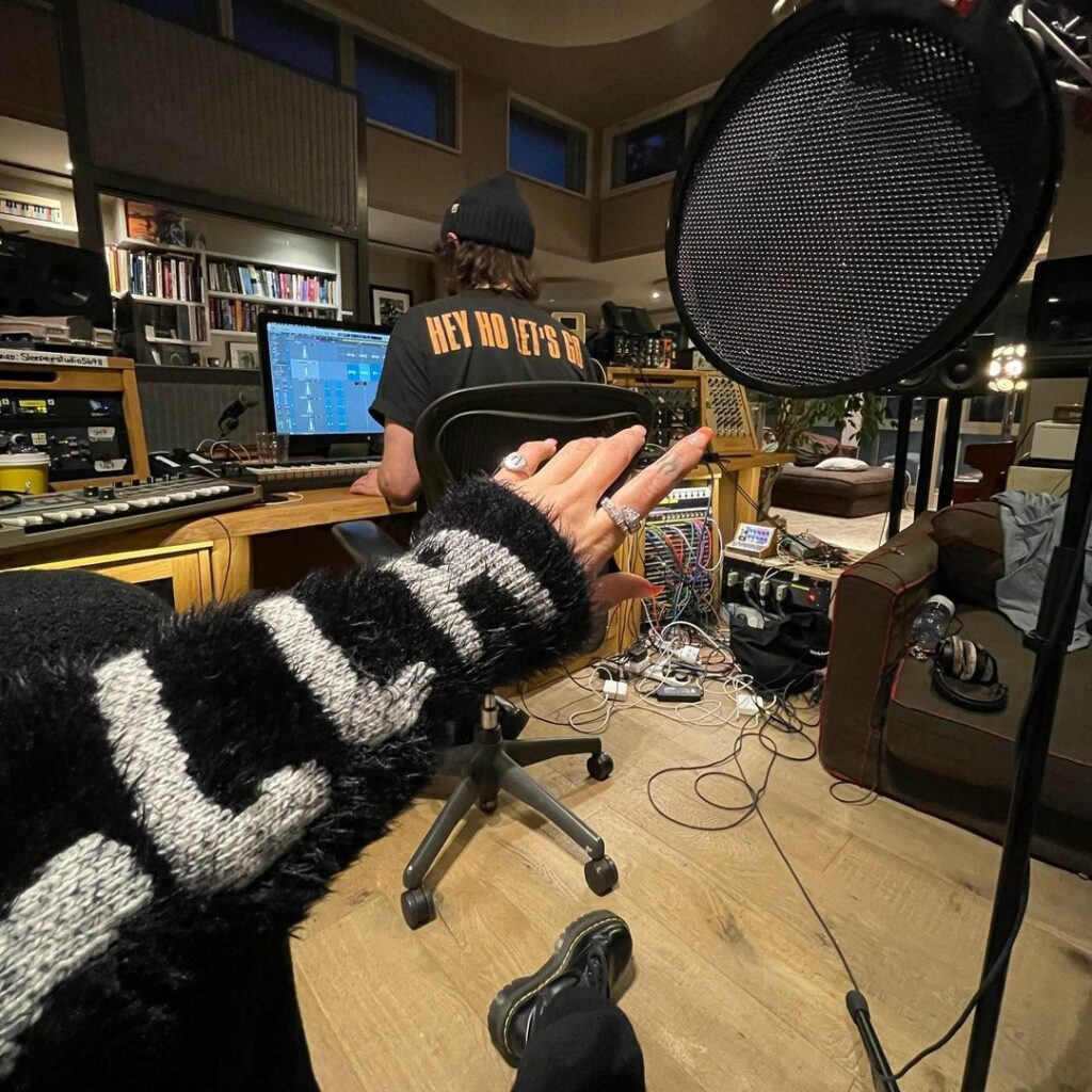 hey hooo lets go!!!...