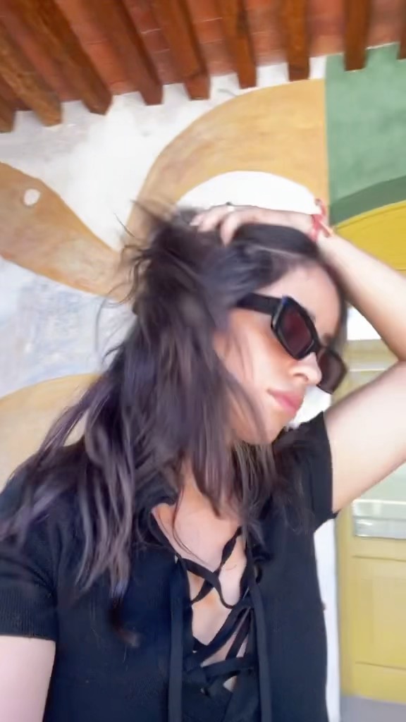 friday - oh na na with @myketowers x @tainy ...