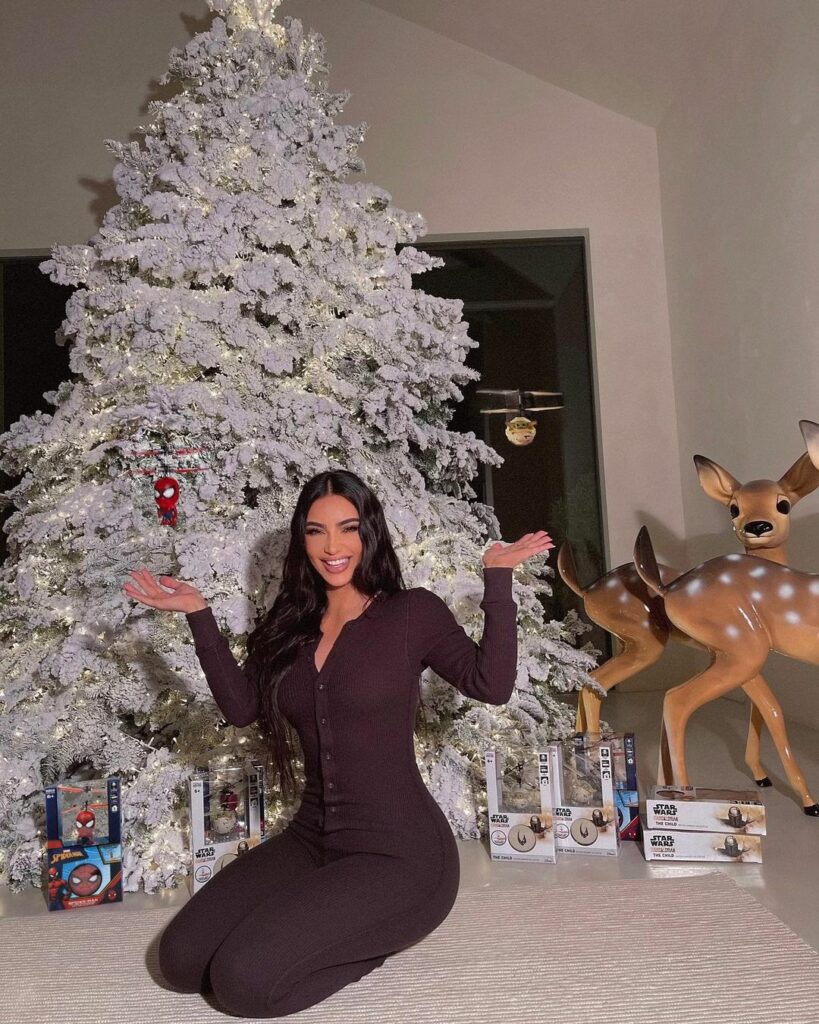 This year @HobbyTron is saving the holidays  They have millions of toys in stock...