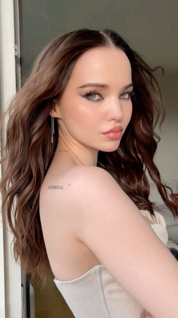 ♡¸.•* ★·.·´¯`·.·★ (っ◔◡◔)っ...