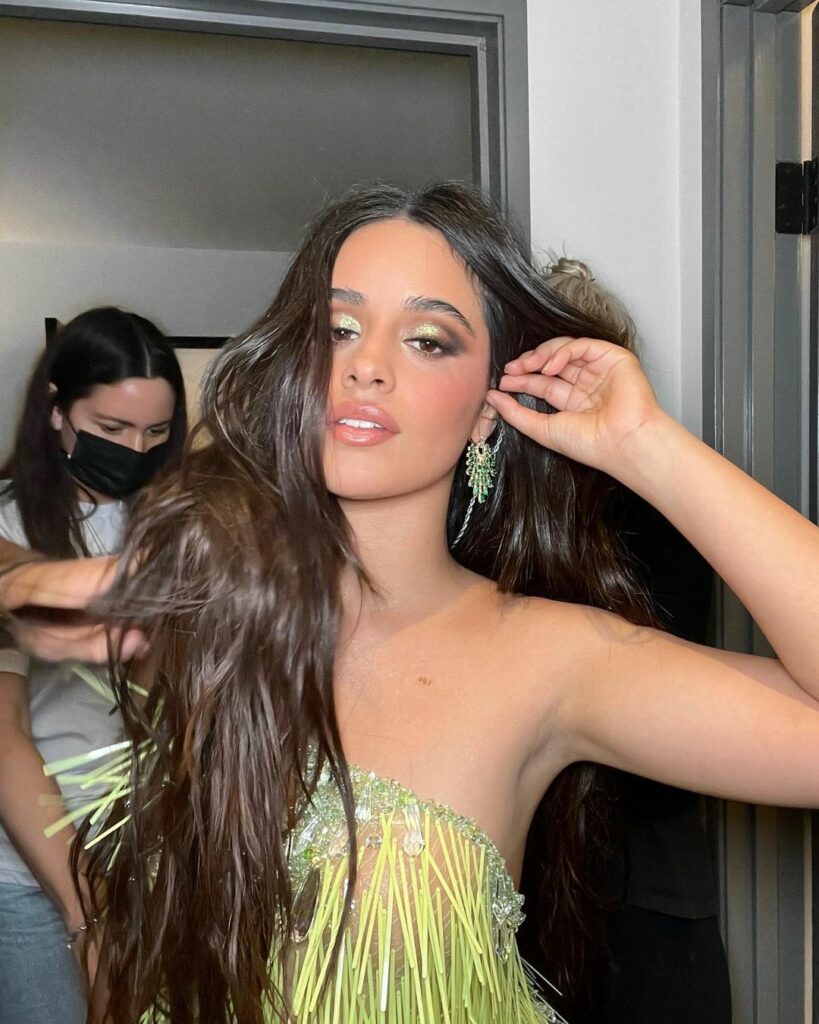 Camila Cabello: Sigue bailando… Sigue bailando...