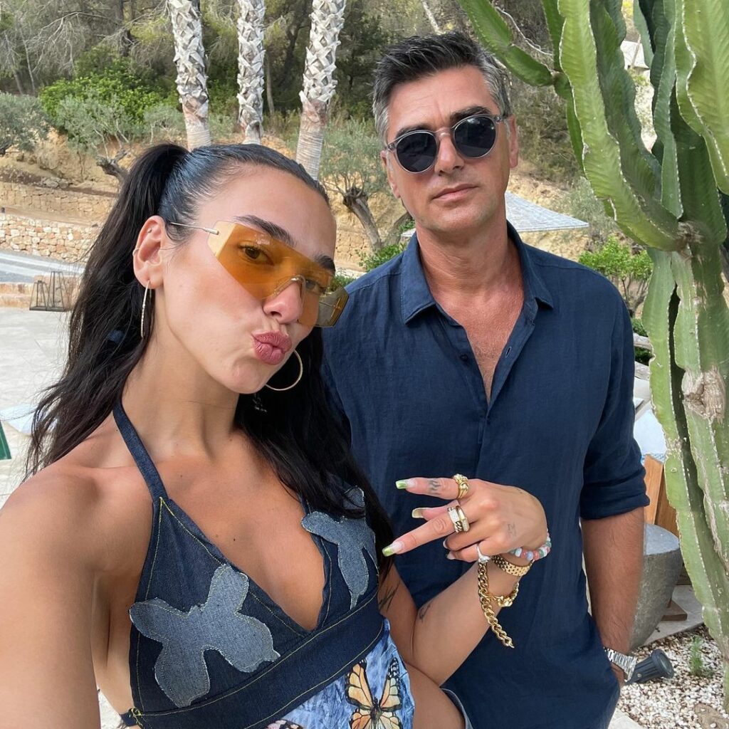 happy birthday to my twin @dukagjinlipa ...