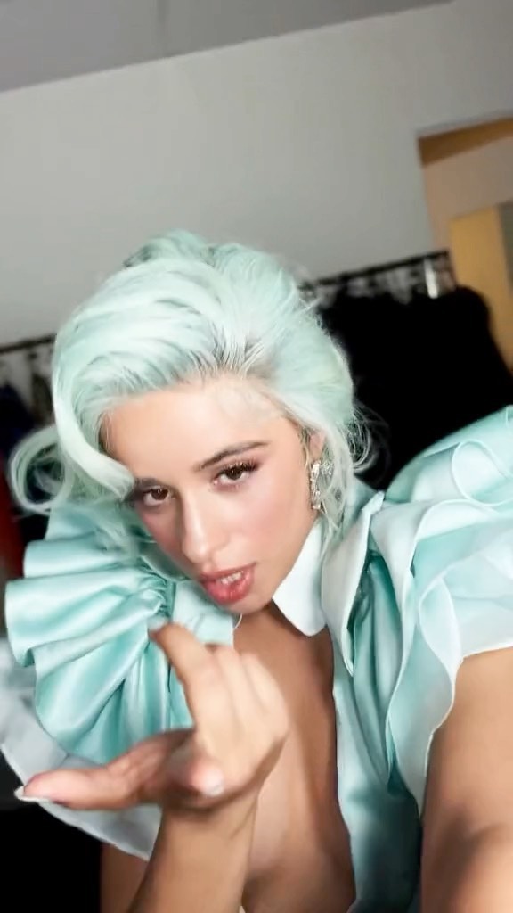 Pero loca por ti.  pre save en mi bio...