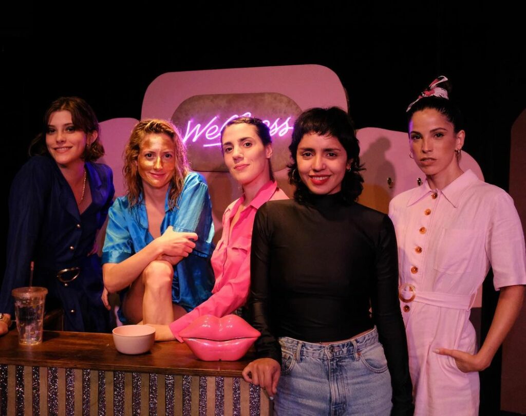 Muy feliz de ser parte de WELLNESS  estamos todos los sábados 22:30 hs en @teatr...