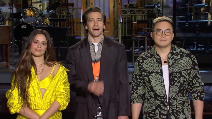 4.9 @nbcsnl #jakegyllenhaal @fayedunaway...