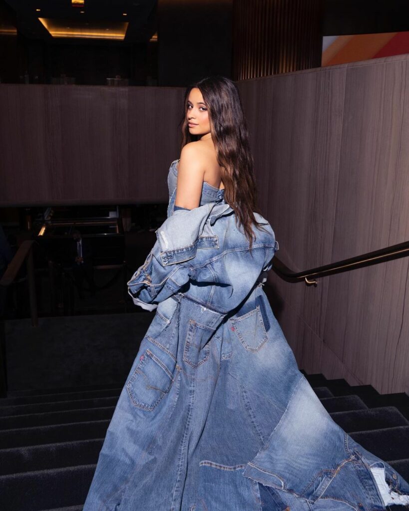 Camila Cabello: First time in years today that I got to sing with you guys. It felt amazing to s… First time in years today that I got to sing with you guys. It felt amazing to s...