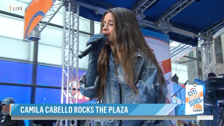 hearing you sing along to Familia feels so right  thank for hanging out with us ...