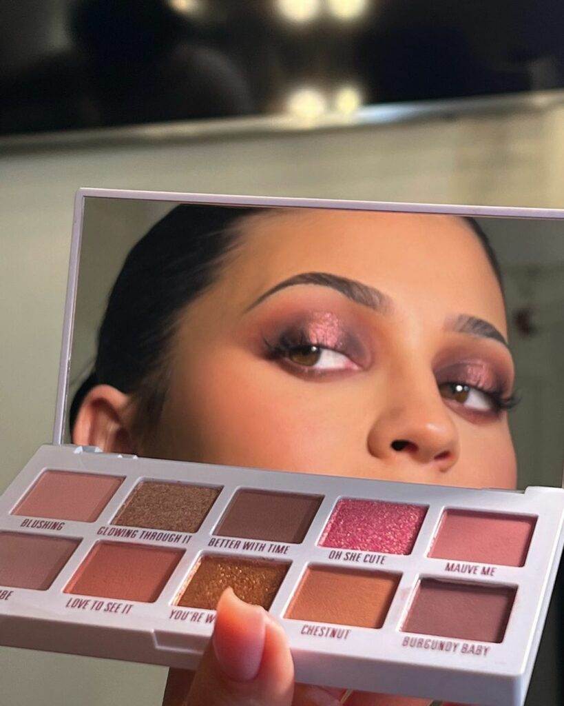 MAUVE  my brand new palettes just dropped on KylieCosmetics.com !!!!  @kyliecosm...