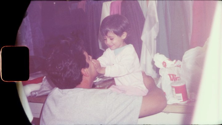 mi papá lindo!!!! te amo mas que nada  el papá mas chistoso mas bueno más amoros...