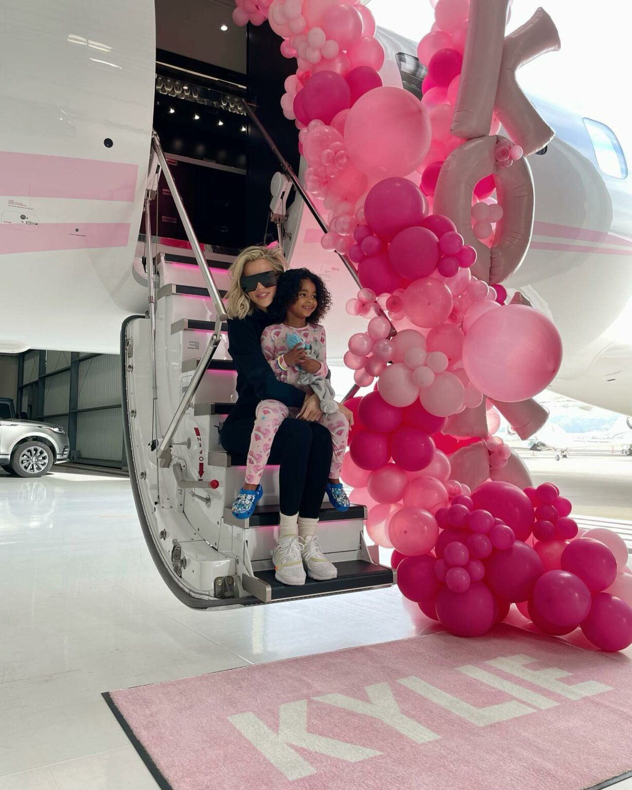 Wheels Up on Kylie Air  Kamp KoKo is underway...