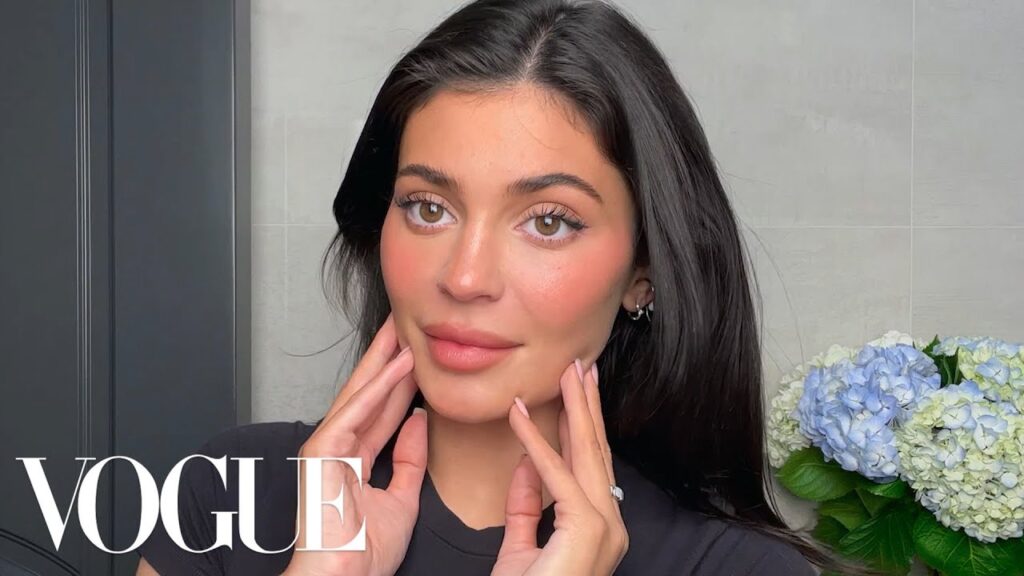 Kylie Jenner’s New Classic Beauty Routine | Beauty Secrets | Vogue Kylie Jenner's New Classic Beauty Routine | Beauty Secrets | Vogue