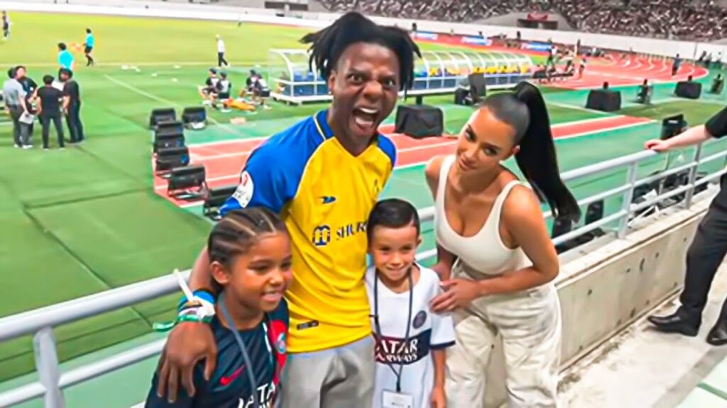 ishowspeed meets Kim Kardashian with kids..😂