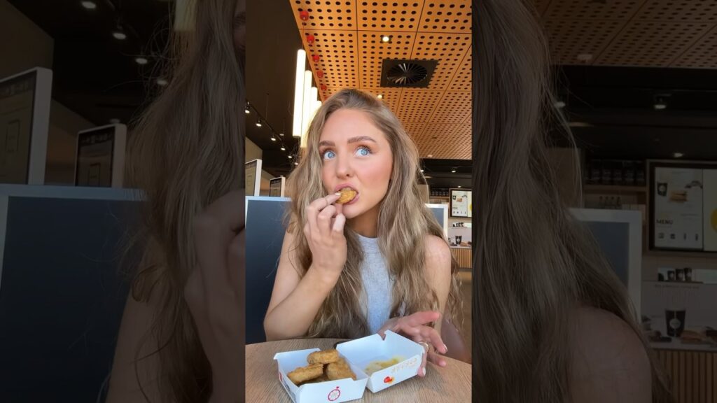 trying Kim Kardashian’s McDonalds order 🤢
