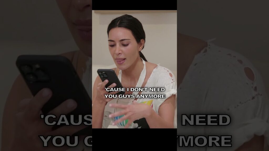 Why you hate me, Kourt? 😠😳 Kim | The Kardashians Season 4