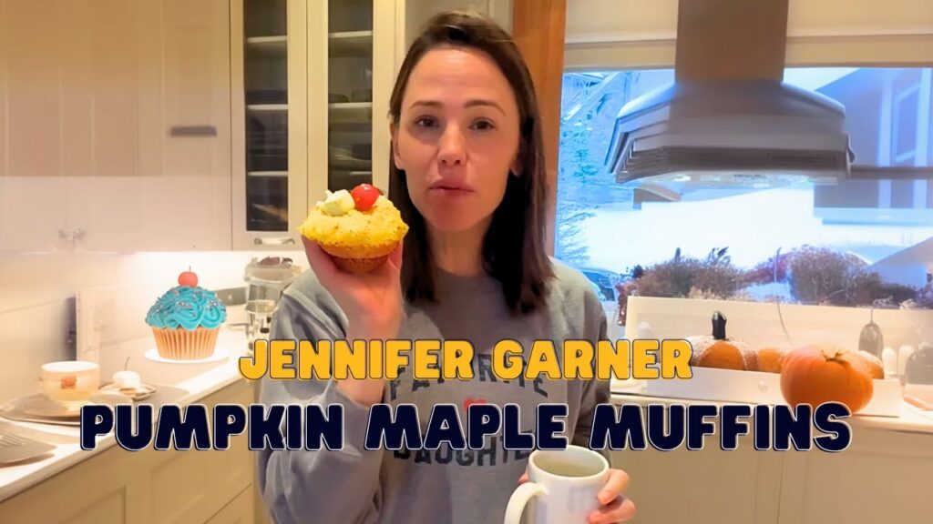 Pumpkin Maple Muffins - Jennifer Garner's Perfect Comfort Food Recipe | Pretend Cooking Show