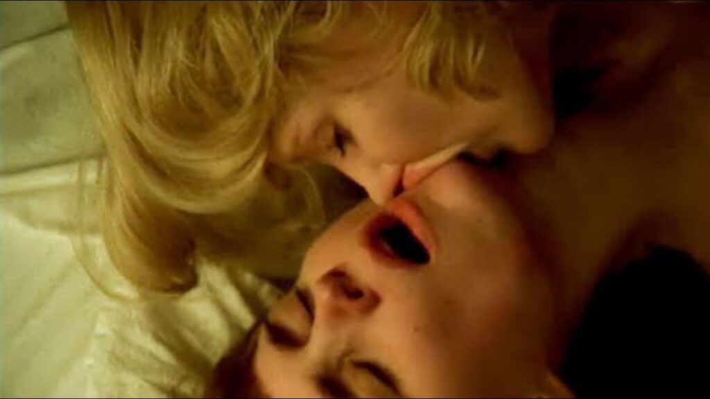 Nueva Película Lésbica con Anne Hathaway | Pelicula Lesbica Eileen | Amor Arcoiris