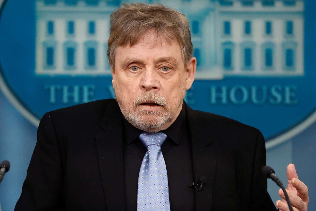 Mark Hamill says he asked President Biden if he could call him ‘Joebi-Wan Kenobi’ Mark Hamill says he asked President Biden if he could call him 'Joebi-Wan Kenobi'