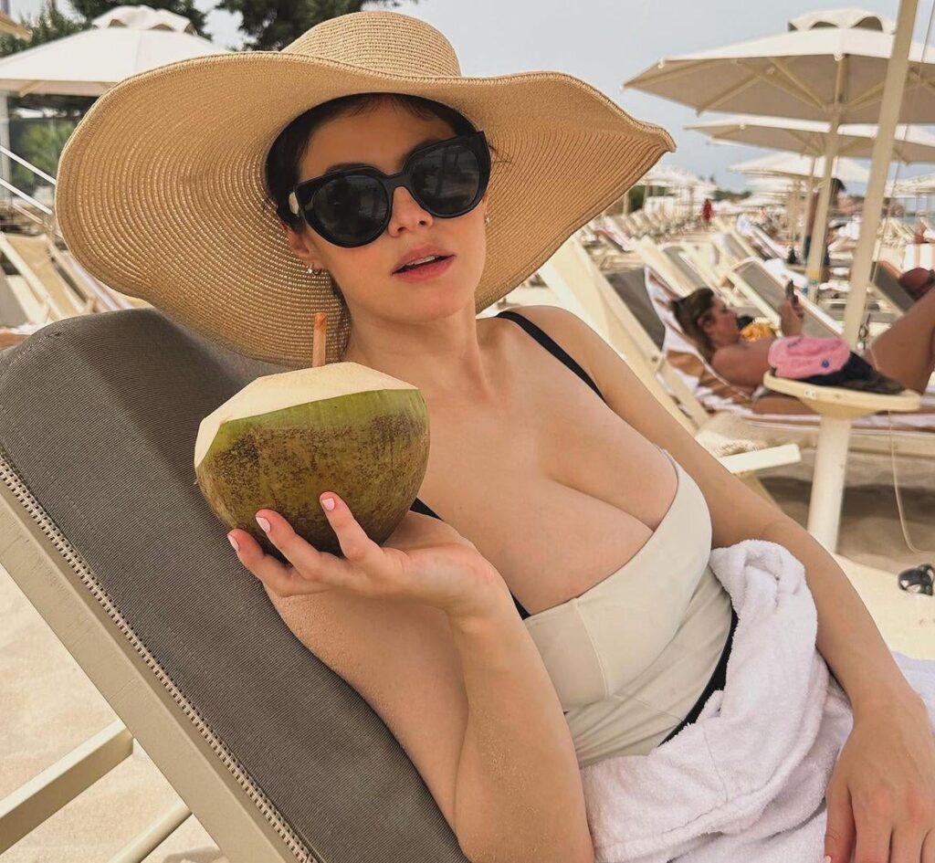 Alexandria Daddario