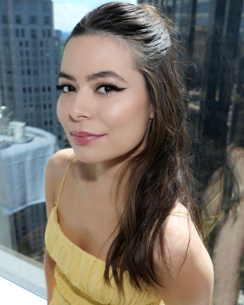 Miranda Cosgrove