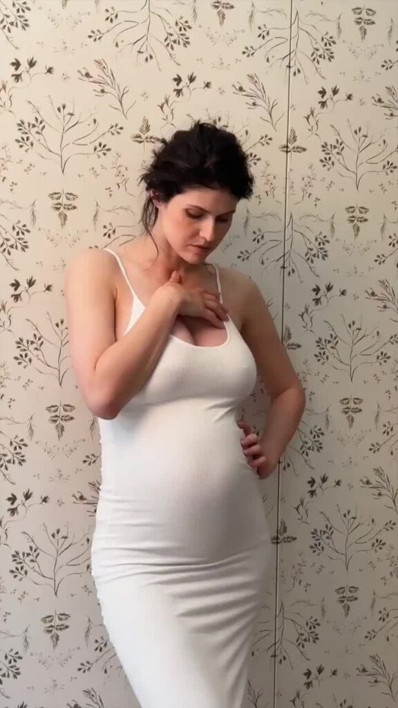 Alexandra Daddario