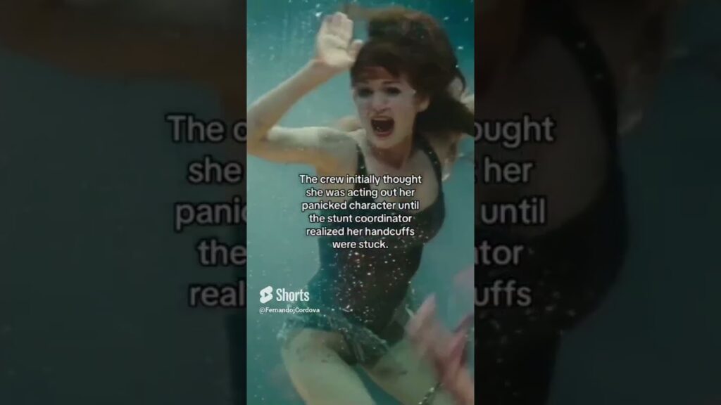 LA ACTRIZ Isla Fisher CASI MU3R3 en una escena RIESGOSA 😱 #islafisher #losilusionistas #peliculas