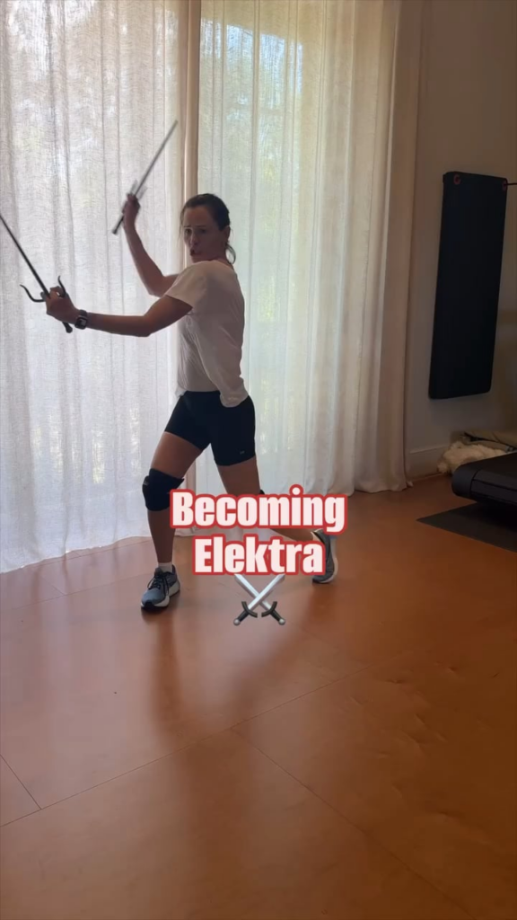 Jennifer Garner – Becoming Elektra Jennifer Garner - Becoming Elektra