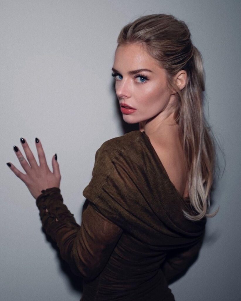 Samara Weaving