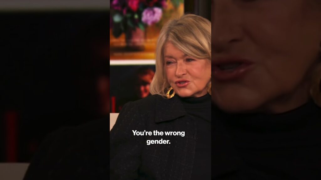 Martha Stewart pushes Drew Barrymore away after host starts rubbing her back #shorts Martha Stewart pushes Drew Barrymore away after host starts rubbing her back #shorts