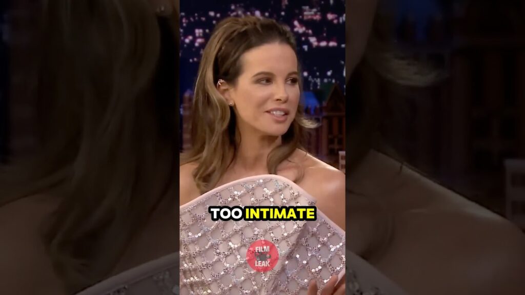 Kate Beckinsale Admits She Looks Like Ryan Reynolds | #shorts