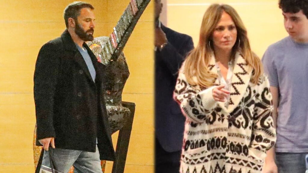 Jennifer Lopez and Ben Affleck meet up | at members-only club in Los Angeles | ahead of the holidays Jennifer Lopez and Ben Affleck meet up | at members-only club in Los Angeles | ahead of the holidays