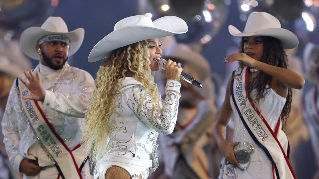 Tina Knowles defends Beyoncé Christmas halftime show from haters