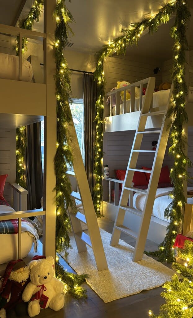 <p>'Twas the Night Before Christmas</p>