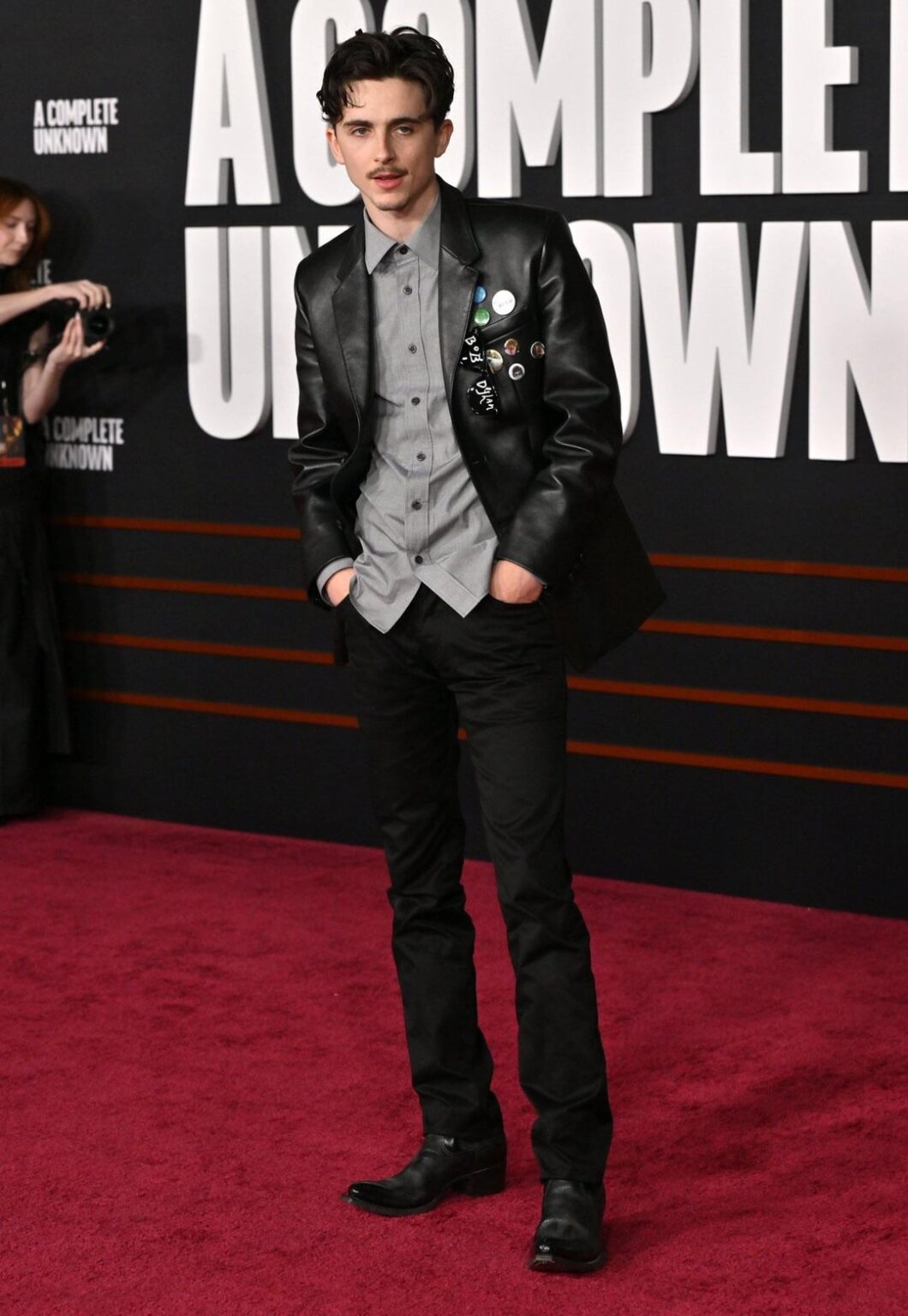 Timothée Chalamet and Elle Fanning at the premiere of “A Complete Unknown” in Los Angeles (December 10, 2024) Timothée Chalamet and Elle Fanning at the premiere of "A Complete Unknown" in Los Angeles (December 10, 2024)