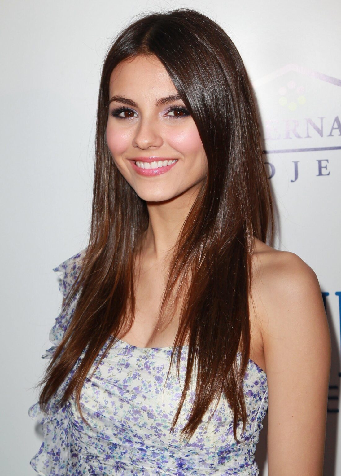 Victoria Justice | An Evening of 'Southern Style' Presented by the St. Bernard Project, May 11th, 2011.