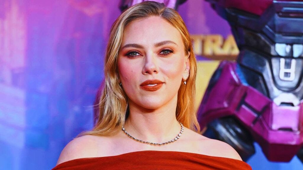 Scarlett Johansson's SHOCKING Advice to Kids About "Ghosting" | You WON'T Believe This!