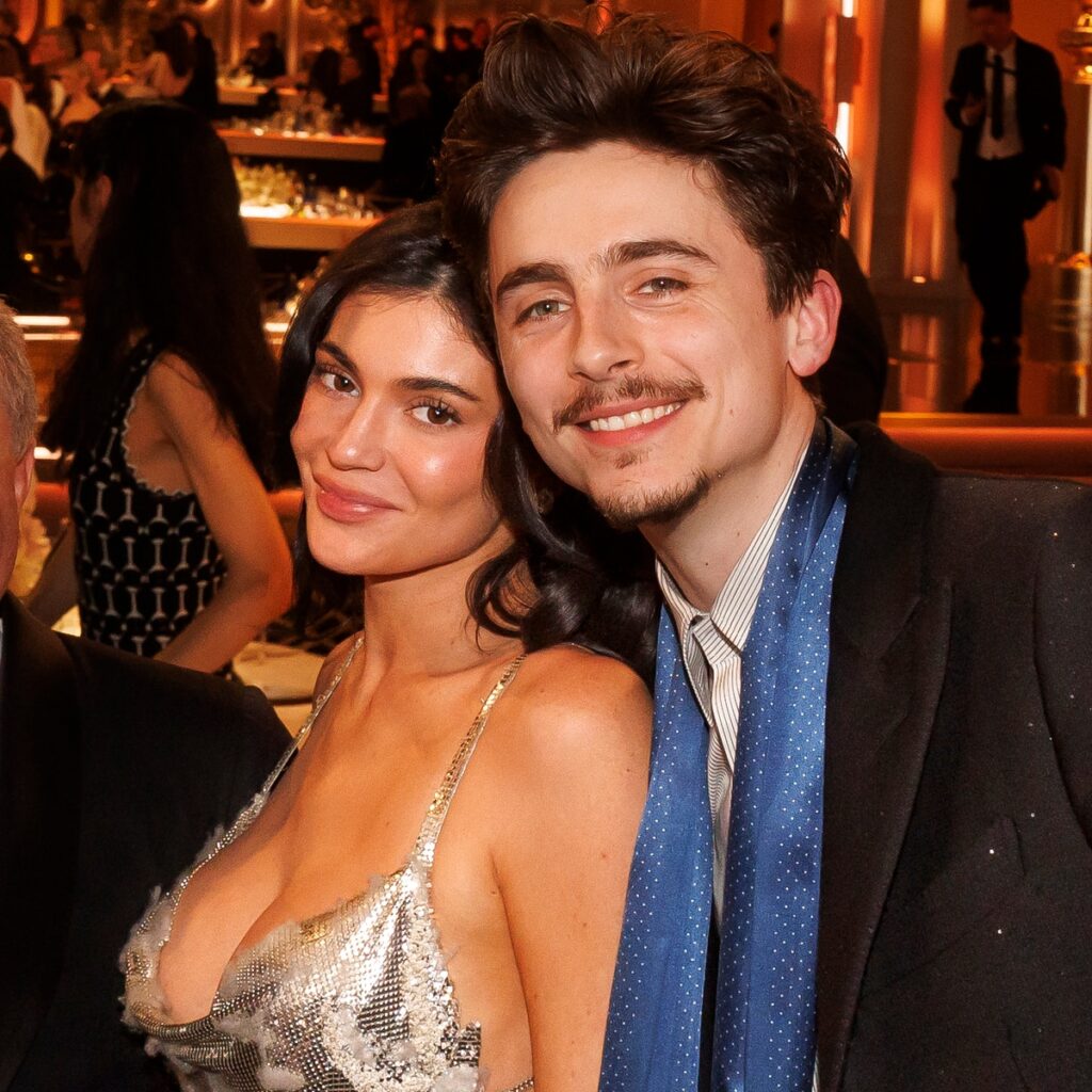E! News